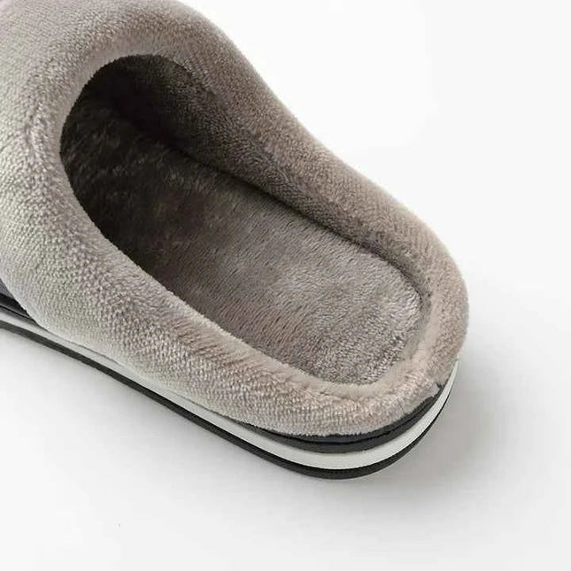 Men's Embossed Faux Leather Slippers with Plush Collar