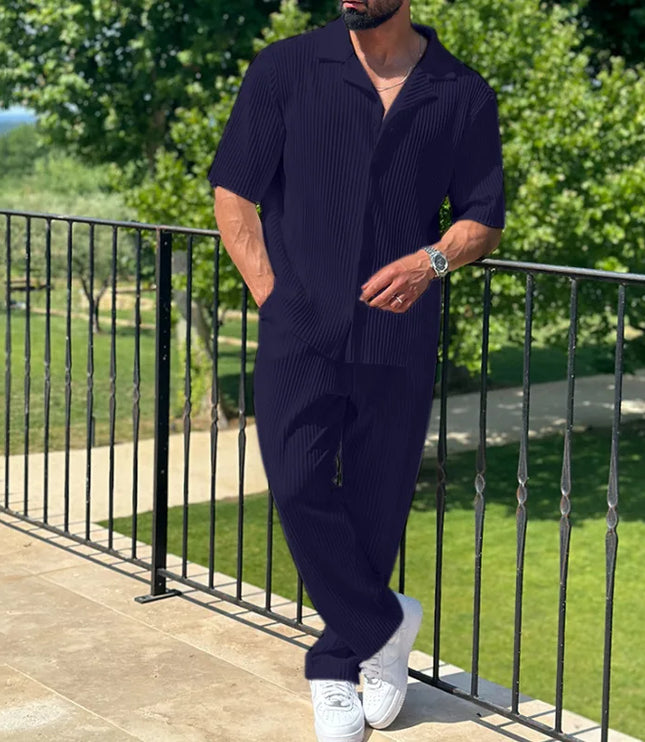 Ensemble d'été pour homme en deux pièces avec col camp plissé