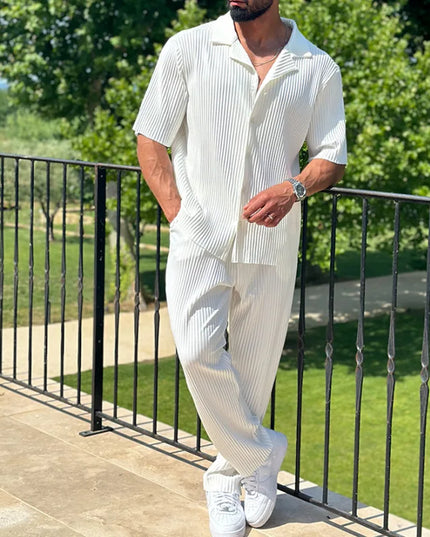 Ensemble d'été pour homme en deux pièces avec col camp plissé