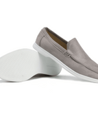 Gray / UK 6 / EU 39 / US 6.5