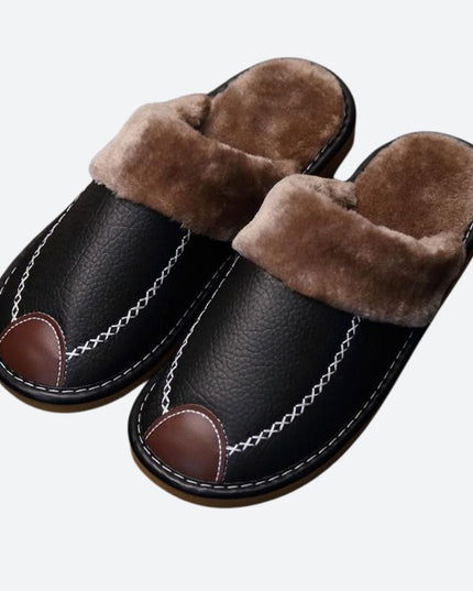 Men's Slippers with Plush Collar and Contrast Toe Patch