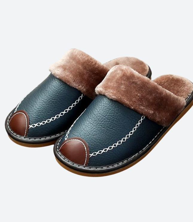 Men's Slippers with Plush Collar and Contrast Toe Patch