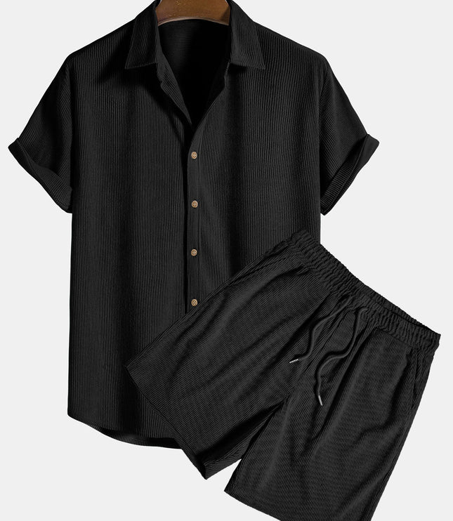 Ensemble d'été pour homme en deux pièces avec chemise à manches courtes côtelée et boutons