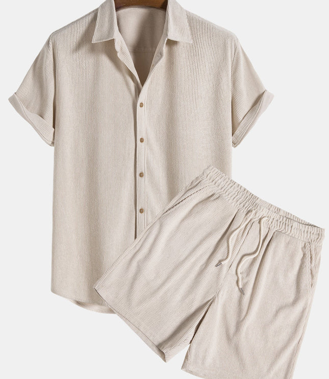 Ensemble d'été pour homme en deux pièces avec chemise à manches courtes côtelée et boutons