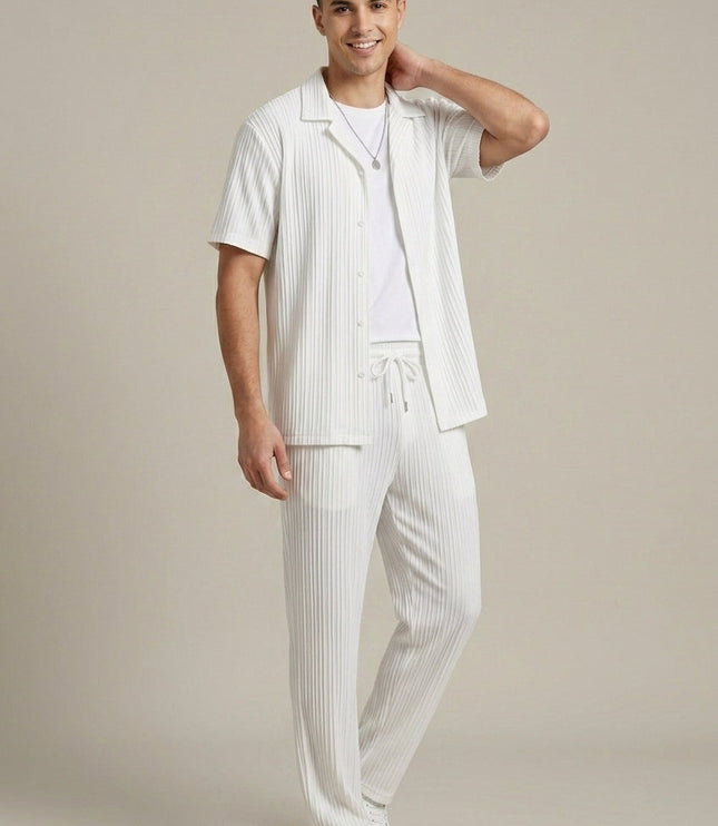 Ensemble pour homme en deux pièces avec chemise rayée texturée et pantalon