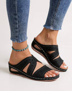 Black / 5