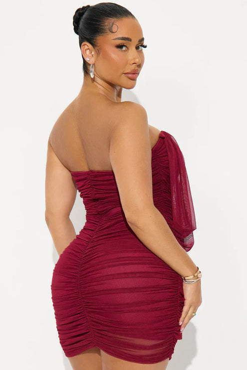Vestido mini bodycon para fiesta con escote cuadrado para mujer