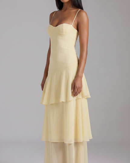 Vestido midi floral amarillo mantequilla para invitada de boda mujer