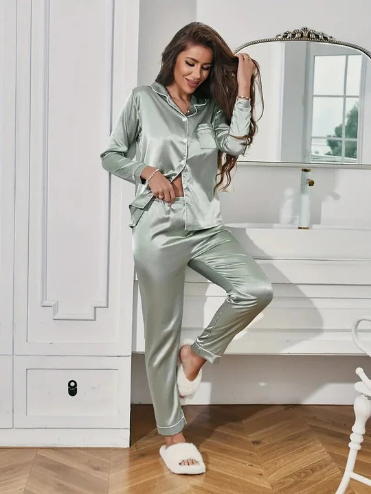 Women's Buttoned Satin Contrast Edge Pyjamas