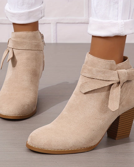 Sylvane | Women's Chelsea Ankle Boot with Block Heel - Black - Image 3