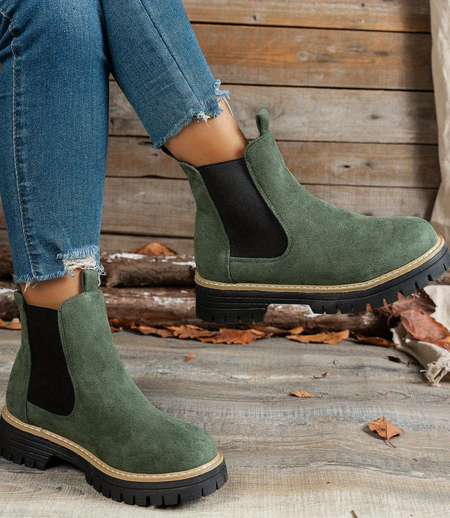 Blythe | Women's Chelsea Platform Ankle Boots - Black - Image 10