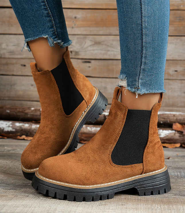 Blythe | Women's Chelsea Platform Ankle Boots - Black - Image 14