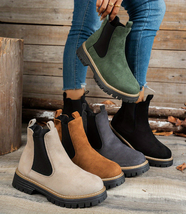 Blythe | Women's Chelsea Platform Ankle Boots - Black - Image 2