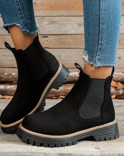 Blythe | Women's Chelsea Platform Ankle Boots - Black - Image 4
