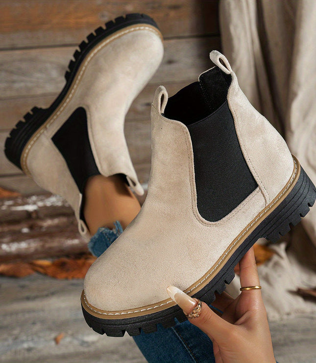 Blythe | Women's Chelsea Platform Ankle Boots - Black - Image 5