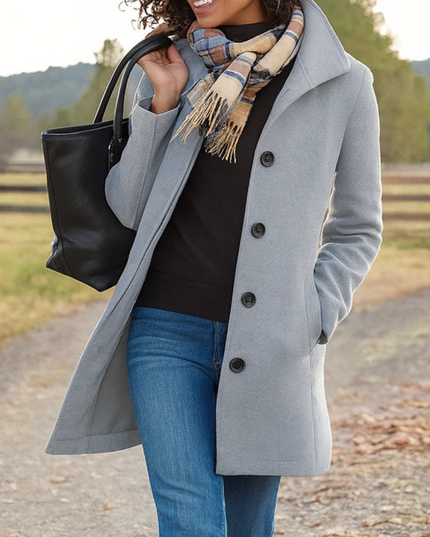 Lyzia – Classic Coat for Chilly Days