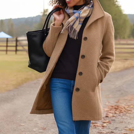 Lyzia – Classic Coat for Chilly Days