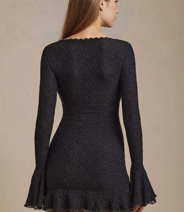 Vestido mini ajustado de cóctel con encaje negro y manga larga para mujer