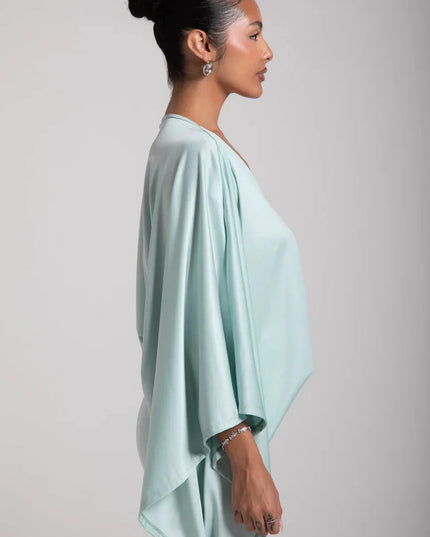 Vestido mini de fiesta para mujer con mangas capa y caída fluida
