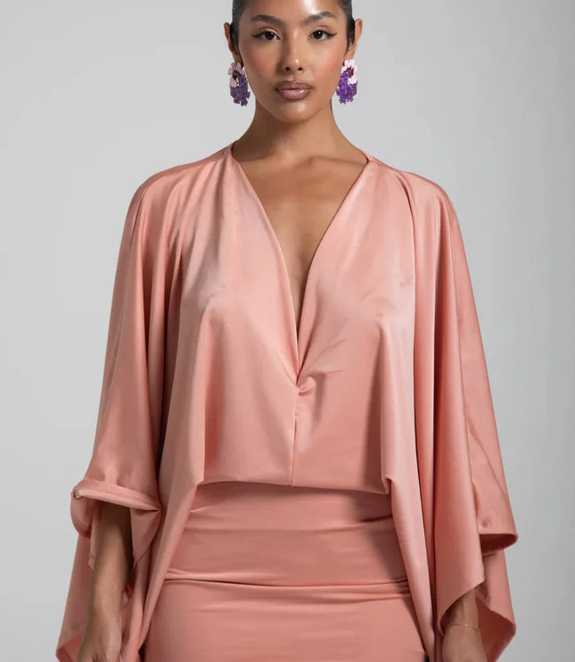 Vestido mini de fiesta para mujer con mangas capa y caída fluida