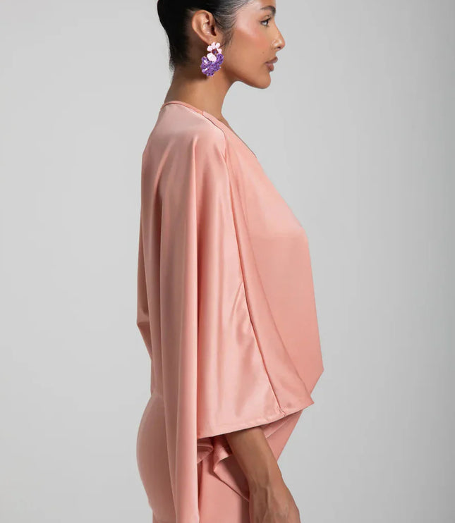 Vestido mini de fiesta para mujer con mangas capa y caída fluida