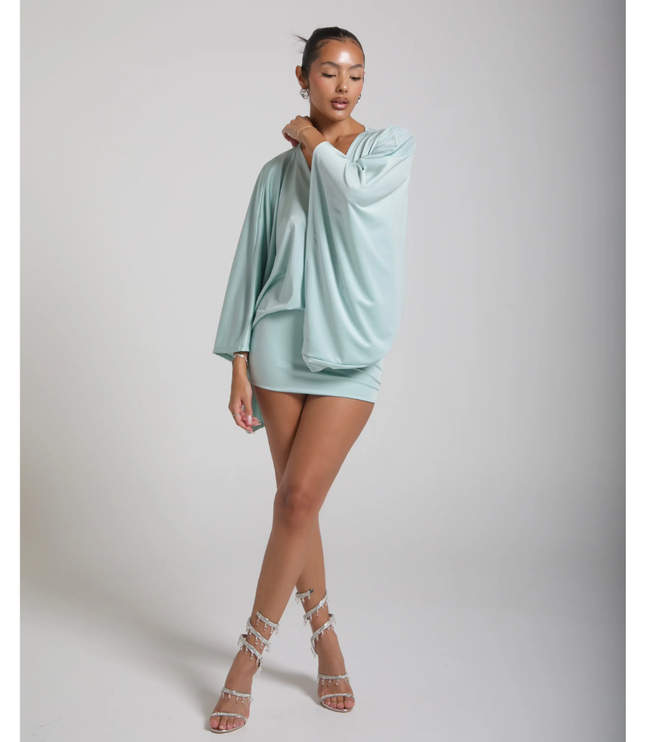 Vestido mini ajustado de cóctel con escote en V y fruncidos para mujer