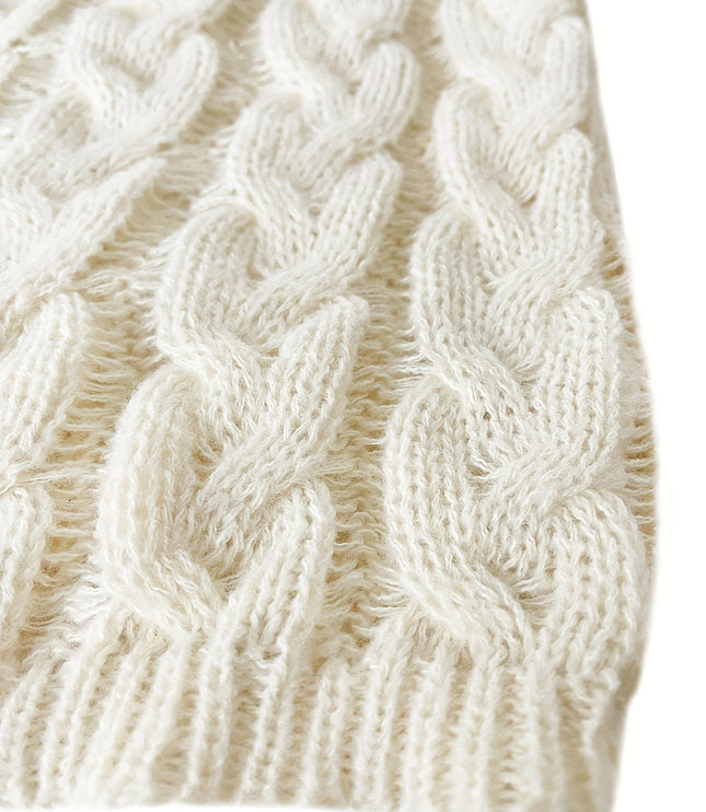 Women's Oversized Cable Knit Jumper with V Neck