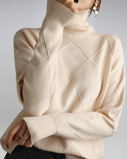 Women's Oversized Roll Neck Jumper with Diamond Pattern