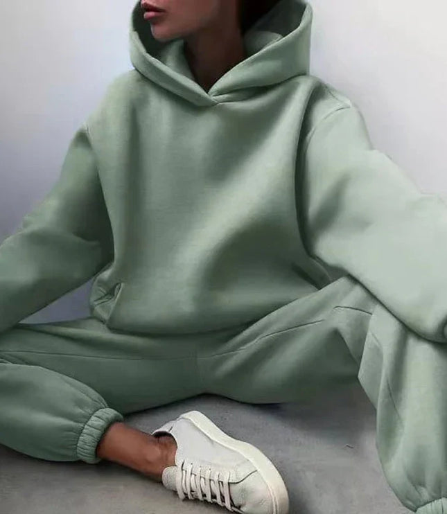 Women's Oversized Tracksuit Set with Hoodie and Joggers