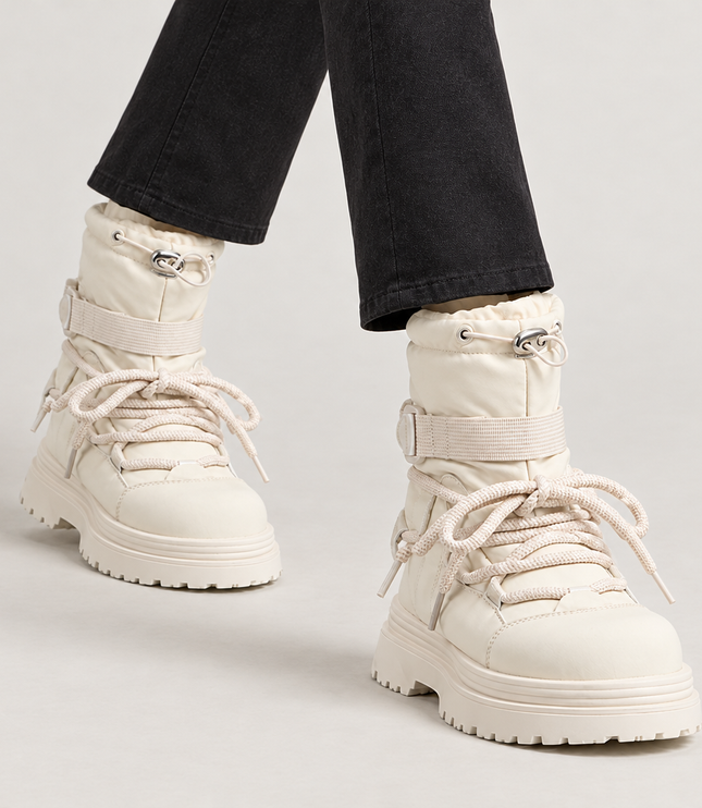 Women's Padded Platform Snow Boots with Lace Up Front