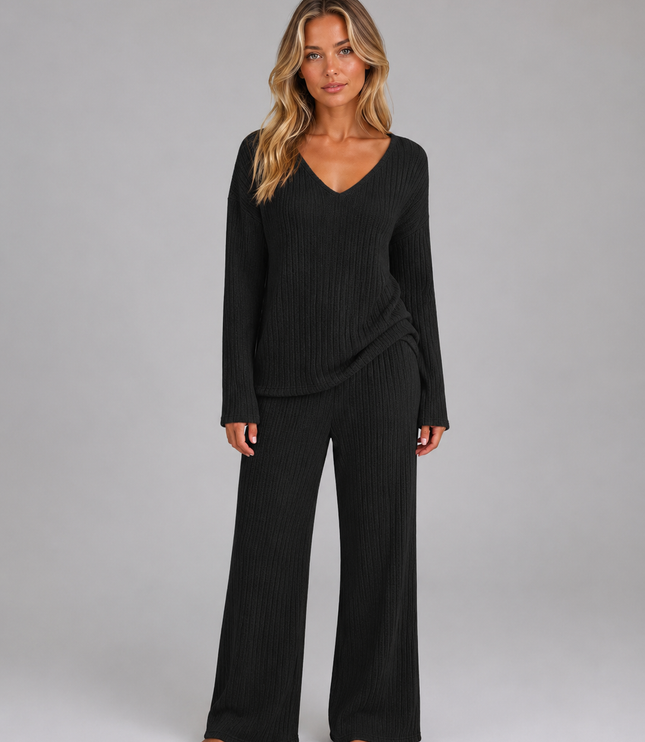 Women's Ribbed Loungewear Set with V-Neck Jumper and Trousers