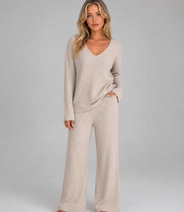 Women's Ribbed Loungewear Set with V-Neck Jumper and Trousers