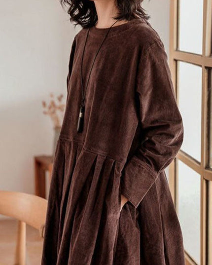 Women's Round Neck Low Waist Pleated Velvet Dress