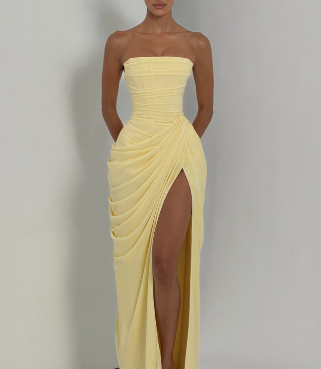 Vestido maxi de cóctel de satén sin tirantes con corsé para mujer