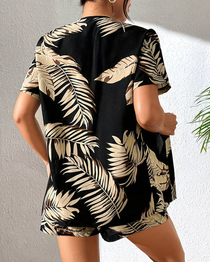 Women's Short-Sleeve Top and Shorts Set with Leaf Pattern