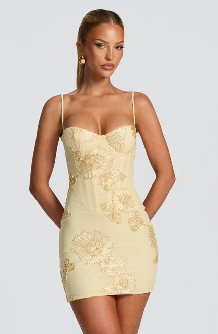 Vestido mini corsé con flores para invitada de boda para mujer