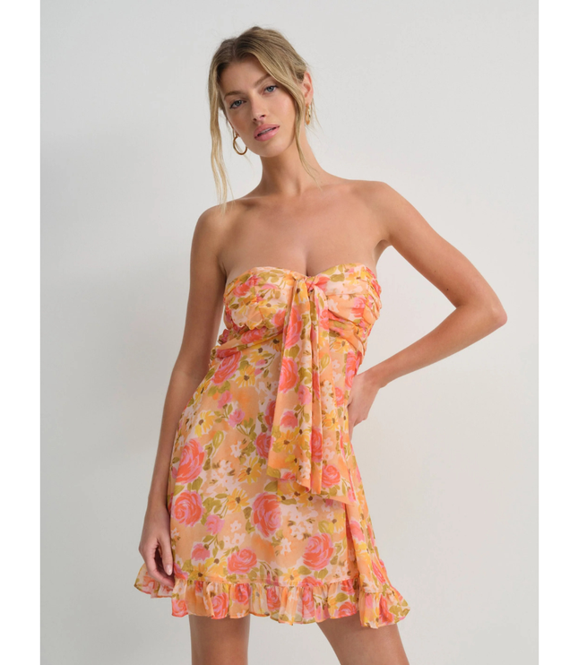 Vestido mini sin tirantes con flores para invitada de boda para mujer