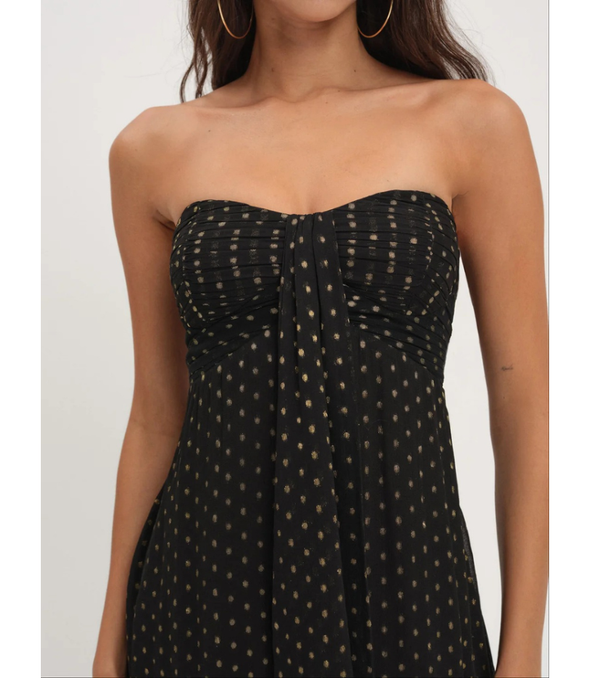 Vestido mini sin tirantes con flores para invitada de boda para mujer