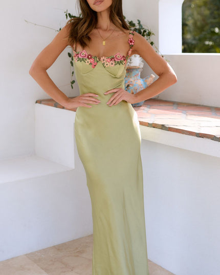 Front view sage green floral sweetheart maxi dress, fitted waist and floor-length hem