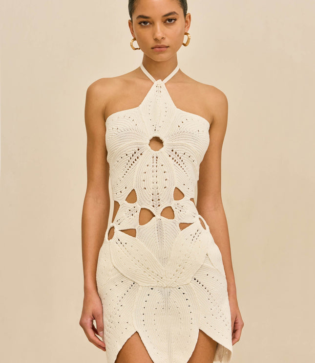 Vestido mini blanco de verano con escote cuadrado y hombros descubiertos para mujer