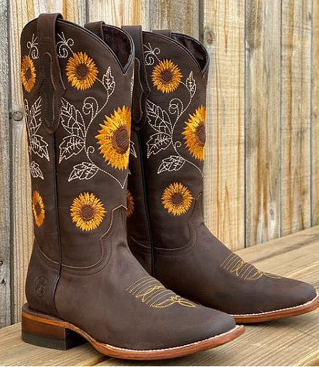 Sunniva | Women's Wide Calf Western Cowboy Boots - Camel - Image 2
